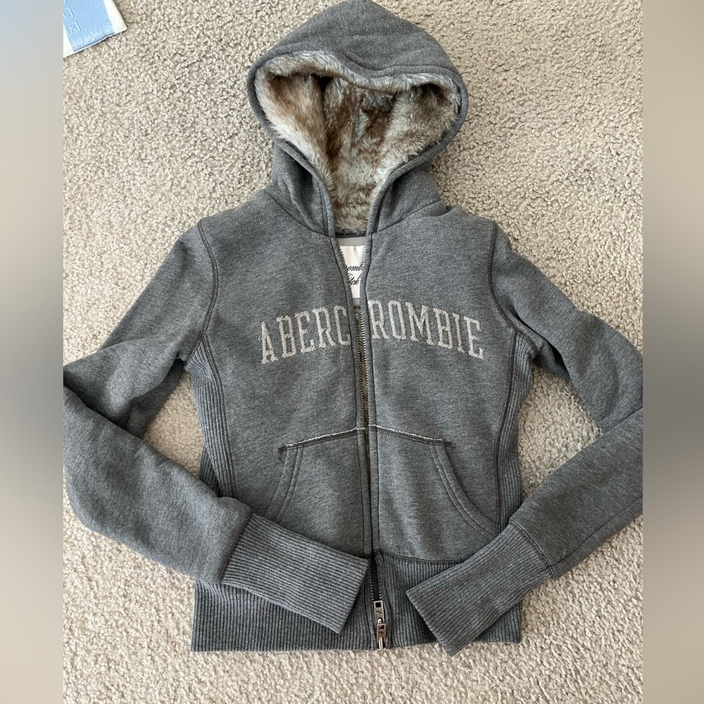 Abercrombie & Fitch Small Vintage Grey Heavy Fur Lined Zip Hoodie